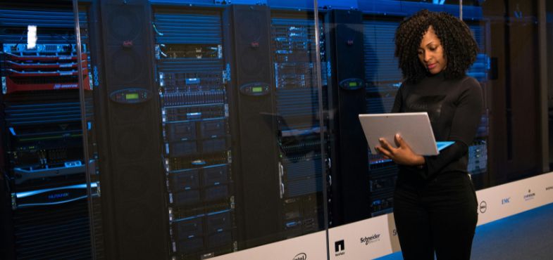 Tech Trends in Renewable Energy: Innovations Powering a Greener Future 